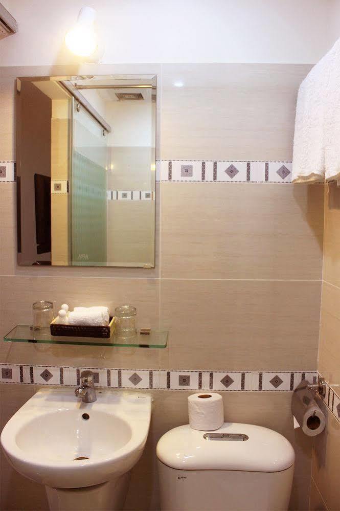 Giang Son 2 Hotel Thành Pho Ho Chí Minh Esterno foto