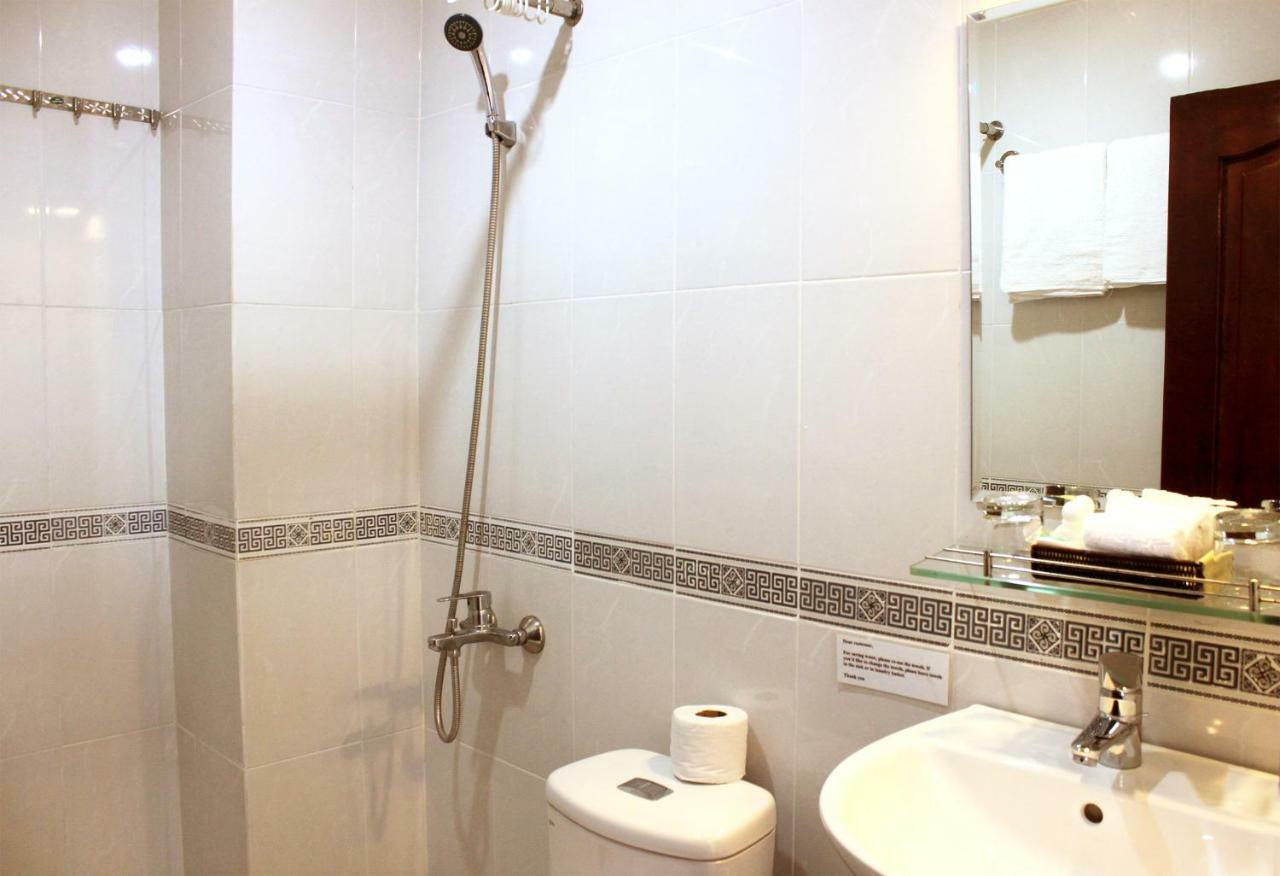 Giang Son 2 Hotel Thành Pho Ho Chí Minh Esterno foto