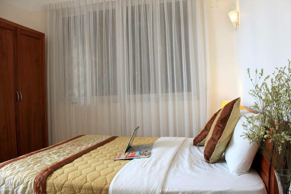 Giang Son 2 Hotel Thành Pho Ho Chí Minh Esterno foto